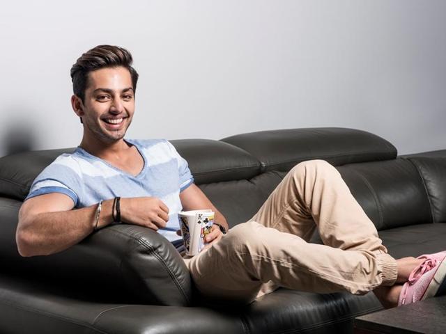 Kohli at his Malad residence  (Photo: Aalok soni/HT) 