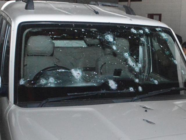 BJP leader Brijpal Teotia was attacked at Murad Nagar in Ghaziabad on Thursday night. (Sakib Ali/Hindustan Times) BJP leader Brijpal Teotia was attacked at Murad Nagar in Ghaziabad on Thursday night. (Sakib Ali/Hindustan Times)