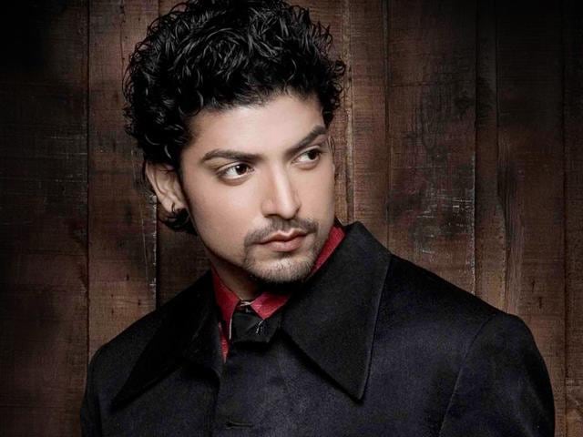 Actor Gurmeet Choudhary loves the dialogue,”Tum doodh mangoge hum kheer denge … tum Kashmir mangoge hum cheer denge,” from Maa Tujhe Salaam. Actor Gurmeet Choudhary loves the dialogue,”Tum doodh mangoge hum kheer denge … tum Kashmir mangoge hum cheer denge,” from Maa Tujhe Salaam.