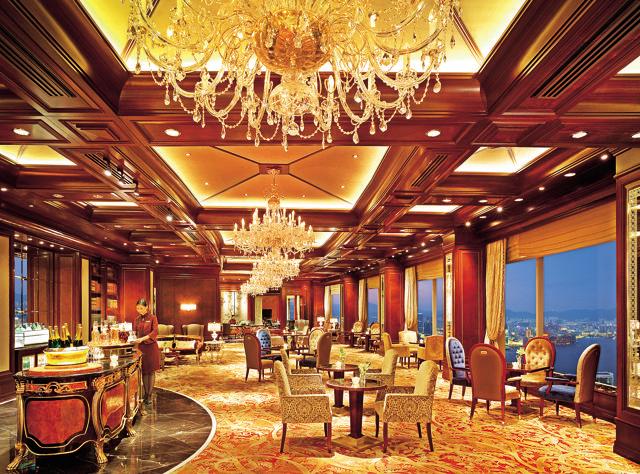 Luxurious and efficient: The Island Shangri-La doesn’t have the air of exclusivity that the Mandarin cultivates. But it is far, far better run.