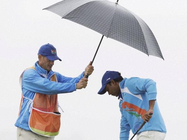 In golf competition, SSP Chawrasia is in joint 30th position after logging an even-par 71. His teammate Anirban Lahiri is joint 51st with two-over 73 after the second round. (AP photo)