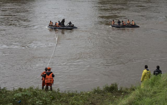 The government and NDRF teams, however, said the search for the missing will go on for a few more days. (HT PHOTO) The government and NDRF teams, however, said the search for the missing will go on for a few more days. (HT PHOTO)