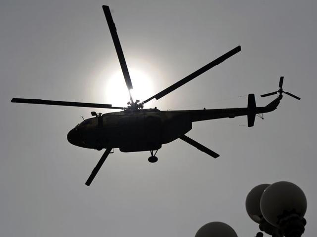 This file photo shows a Pakistani Air Force Mi-17 helicopter flies over the Presidential Palace in Islamabad. (AFP) This file photo shows a Pakistani Air Force Mi-17 helicopter flies over the Presidential Palace in Islamabad. (AFP)