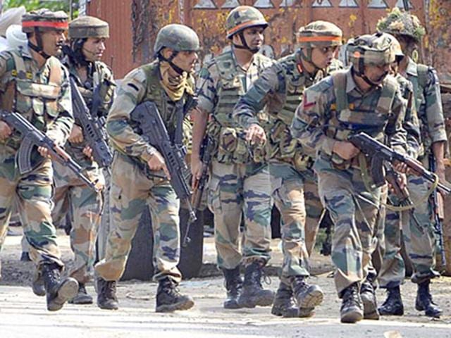 Army personnel during an encounter with attackers at the police station in Dinanagar town in Gurdaspur district. (Sameer Sehgal / HT File Photo) Army personnel during an encounter with attackers at the police station in Dinanagar town in Gurdaspur district. (Sameer Sehgal / HT File Photo)