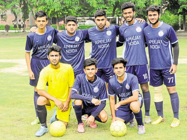 The senior football team of Apeejay School in Noida was formed after extensive trials of over 40 students. (Burhaan Kinu /HT Photo) The senior football team of Apeejay School in Noida was formed after extensive trials of over 40 students. (Burhaan Kinu /HT Photo)