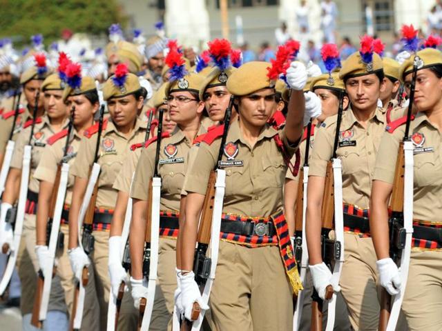 Punjab Police take part in full dress rehearsal for August 15 celebrations in Patiala. (Bharat Bhushan/HT Photo)