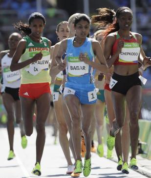 India's Lalita Babar (centre) competes in a women's 3000-metre steeplechase heat at the Olympic stadium in Rio de Janeiro, Brazil, on Saturday. (AP)