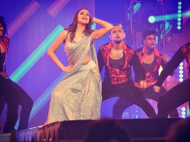 Parineeti Chopra’s ‘desi girl’ performance was the highlight of the event. (Twitter) 