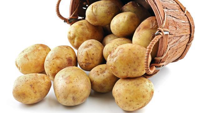 Make sure to eat the skin, say David Kirsch about white potatoes. (Shutterstock)