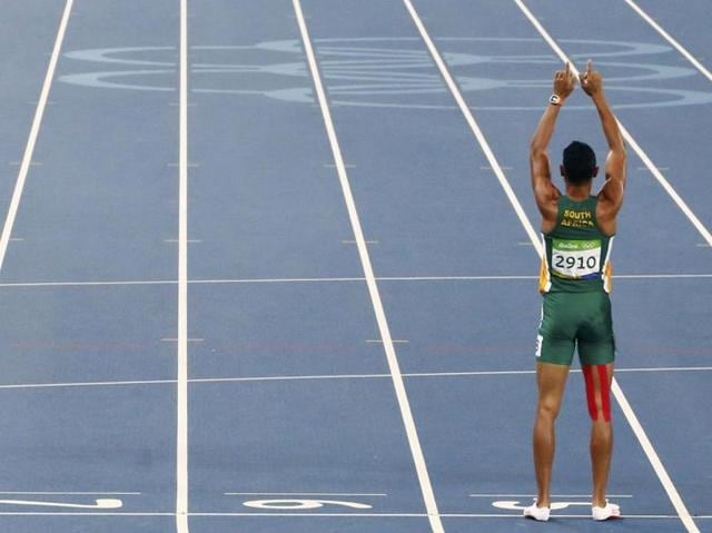 Michael Johnson later said that Van Niekerk could become the next big star after Usain Bolt. (REUTERS Photo)