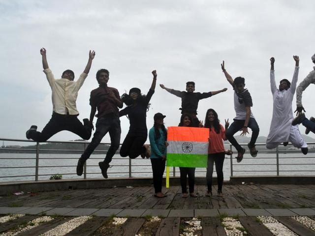 Students celebrate India’s 70th Independence Day on Monday at Hiranandani in Powai,Mumbai. (Prashant Waydande/ht photo) 