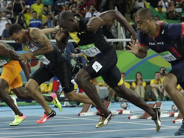 Bolt starts slowly but hits the strides after 40 metres. (AP photo)