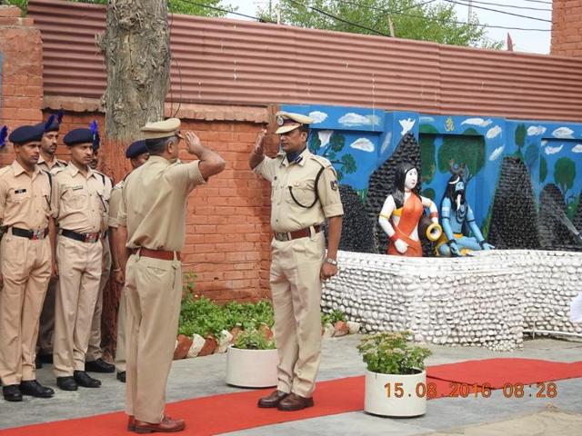 CRPF commandant Pramod Kumar (right) was killed in a gunfight with militants in Srinagar, J-K, on August 15, 2016. (Photo courtesy: CRPF) CRPF commandant Pramod Kumar (right) was killed in a gunfight with militants in Srinagar, J-K, on August 15, 2016. (Photo courtesy: CRPF)