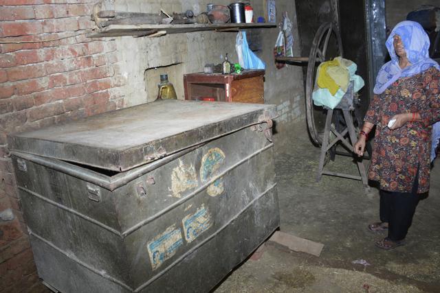 The family has yet to replace the locks broken during the that terrible night in July, 2014. The robbers who broke in seemed to be aware of the family’s going ons, and that the younger son had been recently married. (Sakib Ali/HT Photo) The family has yet to replace the locks broken during the that terrible night in July, 2014. The robbers who broke in seemed to be aware of the family’s going ons, and that the younger son had been recently married. (Sakib Ali/HT Photo)