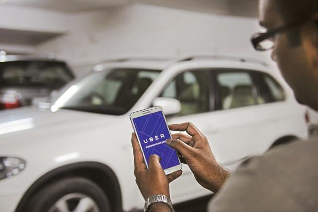 Uber may soon invest another $1 billion in India to outpace Bangalore-based rival Ola.(Livemint)