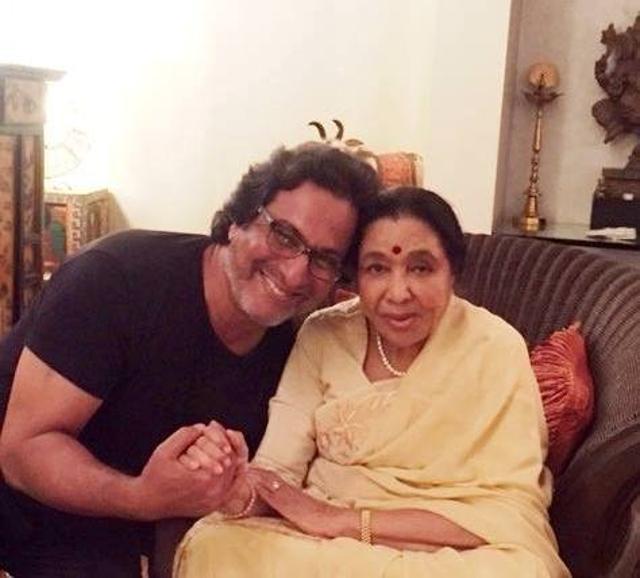 Talat Aziz says just because ghazals are not featured on mainstream media, it doesn’t mean they are out. Seen here, with Asha Bhosle. (Talatazizofficial/Facebook) Talat Aziz says just because ghazals are not featured on mainstream media, it doesn’t mean they are out. Seen here, with Asha Bhosle. (Talatazizofficial/Facebook)