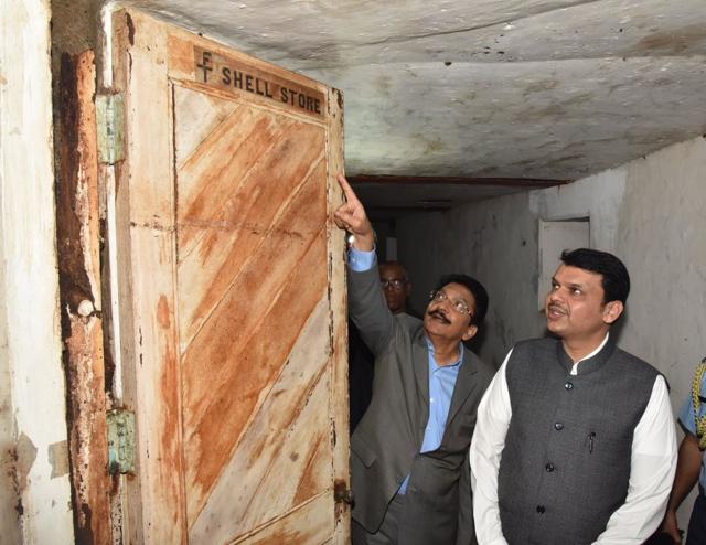 Chief minister Devendra Fadnavis posted images of his tour to his Twitter account. The bunker is about 12 feet high, and allows considerable amount of movement in its passageways. (Devendra Fadnavis Twitter account)