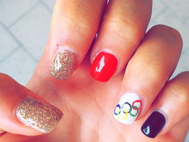 German cyclist Gudi Stock simultaneously channels gold medal vibes with some Olympic rings mojo. (Instagram) 