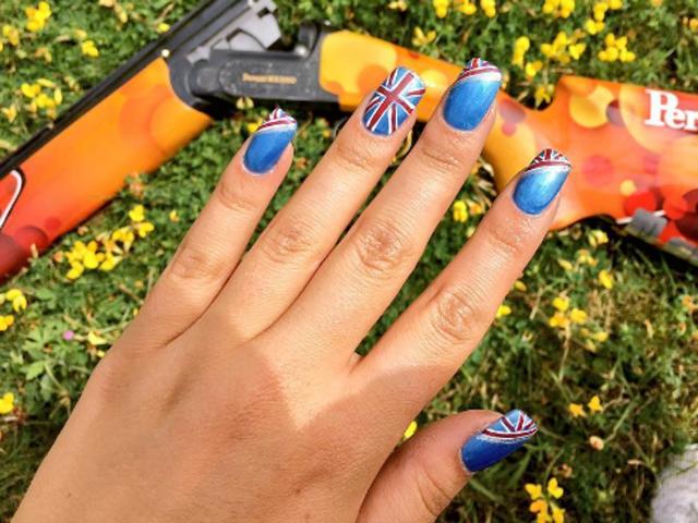 British Cyclist Joanna Rowsell Shand went for pink glitter ombré and Union Jack-esque diagonal stripes. (Twitter) 