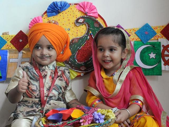 Tiny tots of Maple Bear School celebrating Raksha Bandhan in Ludhiana on Wednesday. (HT Photo)