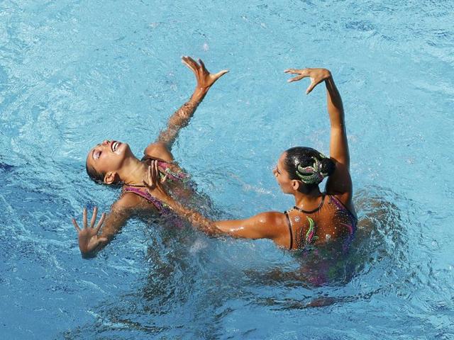 Mexico’s Karem Achach and Nuria Diosdado showcased stunning underwater splits and swirls to the song from Khatta Meetha at Rio Olympics on August 15. (Reuters) Mexico’s Karem Achach and Nuria Diosdado showcased stunning underwater splits and swirls to the song from Khatta Meetha at Rio Olympics on August 15. (Reuters)