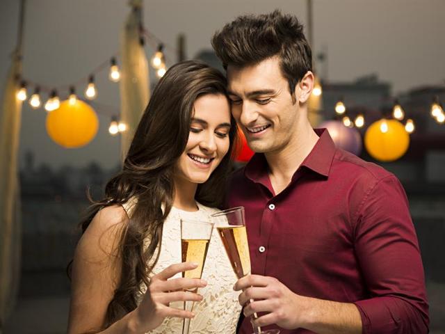 A survey conducted by the University of Michigan, USA, found out that couples who drank together were happier than those people whose partners don’t drink (IStock) A survey conducted by the University of Michigan, USA, found out that couples who drank together were happier than those people whose partners don’t drink (IStock)