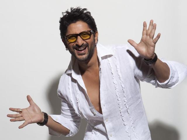 My directors can also direct me over the phone, says Arshad Warsi.(HT Photo)