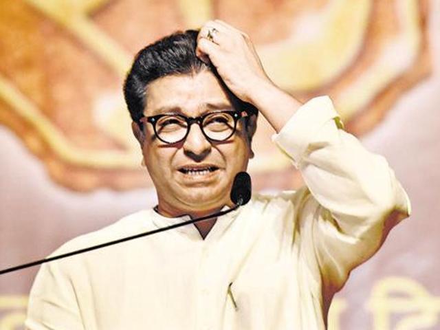 MNS chief Raj Thackeray blamed the Devendra Fadnavis-led government for failing to present their case on dahi handi effectively.(File photo)