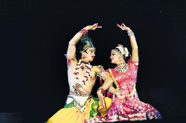 The annual theatrical ballet Krishna is performed in two broad parts -- the initial phase of a naughty, romantic youth and later a chakradhari godly figure. (Courtesy Shriram Bharatiya Kala Kendra ) The annual theatrical ballet Krishna is performed in two broad parts -- the initial phase of a naughty, romantic youth and later a chakradhari godly figure. (Courtesy Shriram Bharatiya Kala Kendra )
