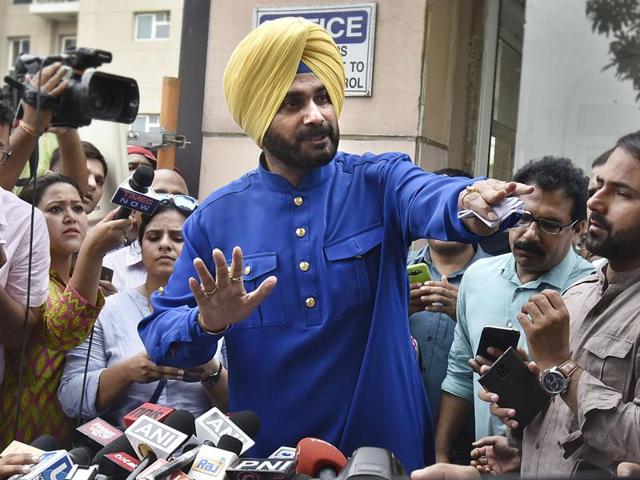 Navjot Singh Sidhu speaks to media after he resigned from the Rajya Sabha  on July 18, 2016. (Raj K Raj/HT File Photo)