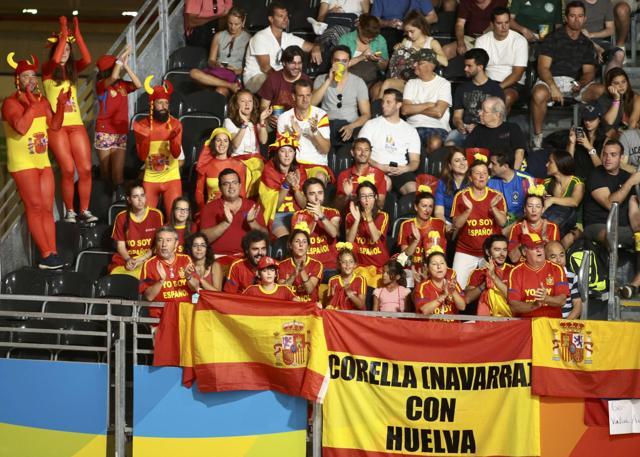 Spanish fans cheer for Carolina Marin in Rio de Janeiro. (Reuters Photo) Spanish fans cheer for Carolina Marin in Rio de Janeiro. (Reuters Photo)