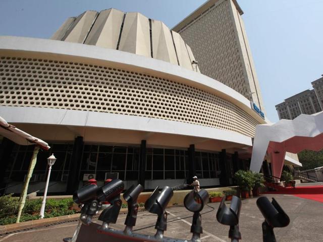 According to sources in Mantralaya, three IAS officers are in the race for three vacant posts of information commissioners. (For representation) According to sources in Mantralaya, three IAS officers are in the race for three vacant posts of information commissioners. (For representation)