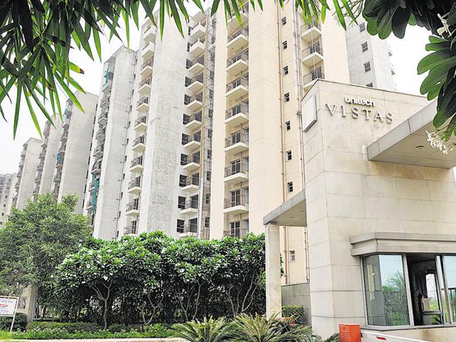 Putting 70% funds collected from homebuyers in escrow account and including delayed projects under RERA will help. (Parveen Kumar) Putting 70% funds collected from homebuyers in escrow account and including delayed projects under RERA will help. (Parveen Kumar)
