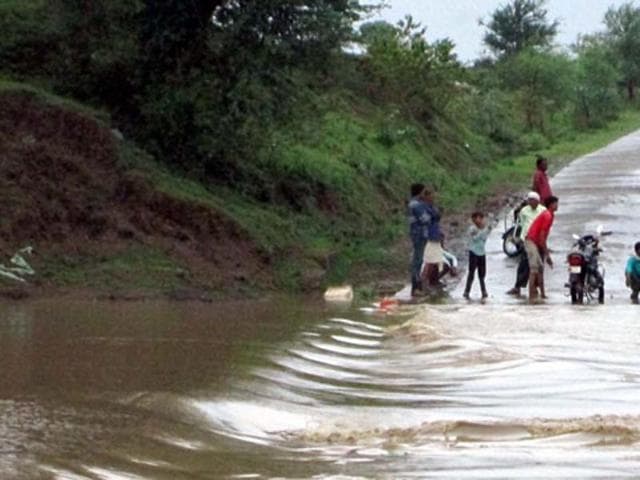 Madhya Pradesh suffered in floods last year too. That year scores were killed. (HT file photo) Madhya Pradesh suffered in floods last year too. That year scores were killed. (HT file photo)