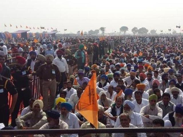 Punjab people during one of the rallies of SAD-BJP government. (HT File Image) Punjab people during one of the rallies of SAD-BJP government. (HT File Image)