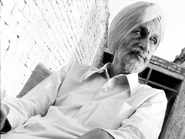 Punjabi writer Gurdial Singh(HT File Photo)