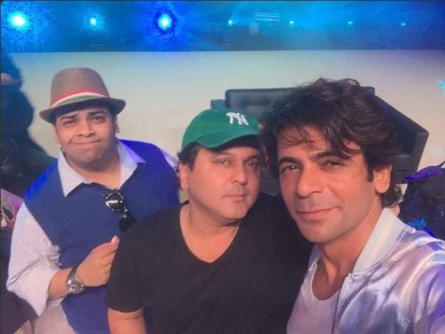 Sunil Grover and the team of The Kapil Sharma Show are in London to host a show. He posted, “Show is about to begin! See u London🌸”. (Twitter)