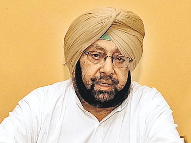 Punjab state Congress president Captain Amarinder Singh has attacked the Badals and revenue minister Bikram Singh Majithia over the drugs issue. (Pardeep Pandit/HT File Photo) Punjab state Congress president Captain Amarinder Singh has attacked the Badals and revenue minister Bikram Singh Majithia over the drugs issue. (Pardeep Pandit/HT File Photo)