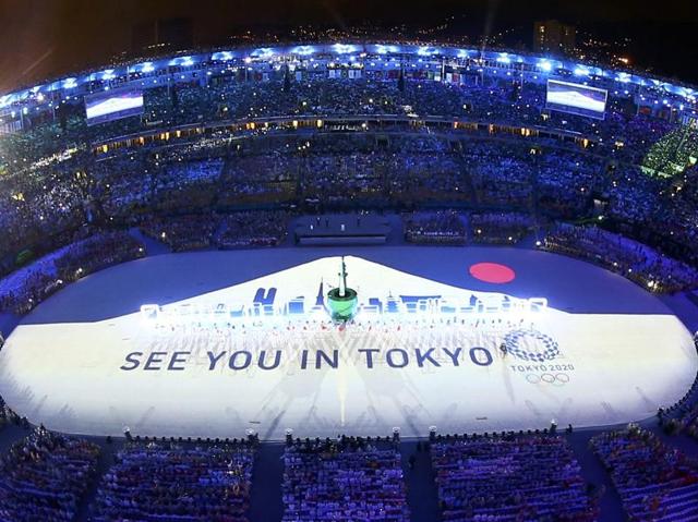 After the Olympic flag is handed by Brazil to Tokyo, host of the 2020 Games, performers take part in the Japanese segment of the ceremony. (REUTERS)