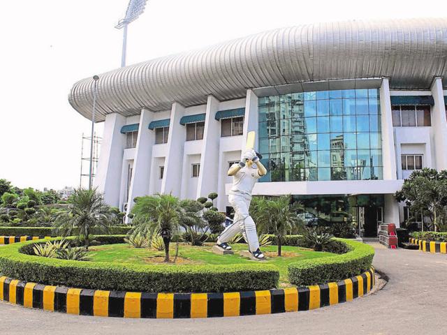 Officials are preparing the cricket ground at Shahid Vijay Singh Pathik Sports Complex, Greater Noida, for the tournament. (Sunil Sharma/HT Photo) Officials are preparing the cricket ground at Shahid Vijay Singh Pathik Sports Complex, Greater Noida, for the tournament. (Sunil Sharma/HT Photo)