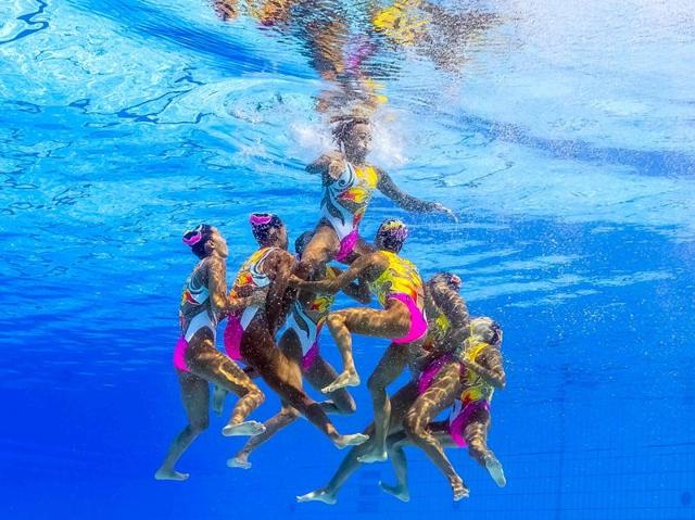An underwater camera clicks Team Japan, competing in the teams free routine final during the synchronised swimming event at the Maria Lenk Aquatics at the Rio Games on August 19, 2016. (François-Xavier Marit / AFP Photo) 