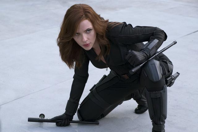 2016 was not as good for Scarlett Johansson who took home 30% less money than in 2015. 2016 was not as good for Scarlett Johansson who took home 30% less money than in 2015.