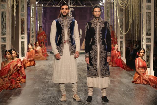 Designer Tarun Tahiliani’s new line features embroidered velvet bandgalas for men.