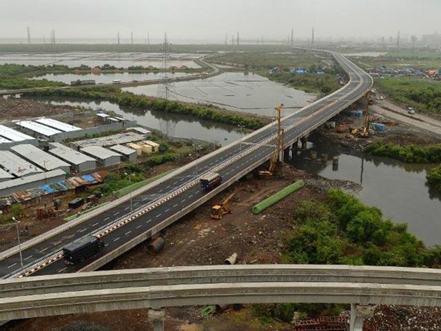Infrastructure majors are looking at making a complete exit from the roads and highways to reduce debt and de-risk themselves. (AFP) Infrastructure majors are looking at making a complete exit from the roads and highways to reduce debt and de-risk themselves. (AFP)