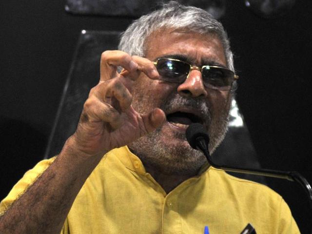 Dr Dharamvira Gandhi, Patiala MP who is suspended from the AAP, interacting with the media in Chandigarh on Tuesday. (Ravi Kumar/HT Photo) Dr Dharamvira Gandhi, Patiala MP who is suspended from the AAP, interacting with the media in Chandigarh on Tuesday. (Ravi Kumar/HT Photo)