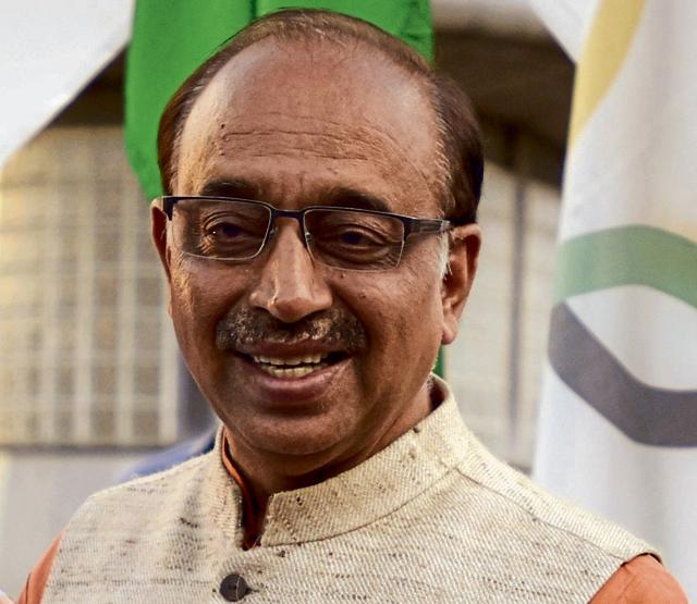 Sports minister Vijay Goel came in for a lot of flak for his selfie-filled trip to Rio and his tweets about Indian athletes made things worse. (Sonu Mehta/HT PHOTO) Sports minister Vijay Goel came in for a lot of flak for his selfie-filled trip to Rio and his tweets about Indian athletes made things worse. (Sonu Mehta/HT PHOTO)