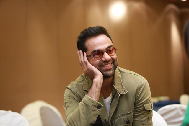 I Dont Expect People To Love Or Like My Films Abhay Deol Bollywood Hindustan Times