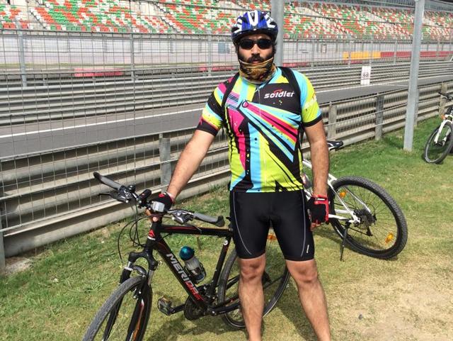 In October this year, ex-Army Major HarpalSandhu (above) will also take up a 800-kilometre road trip challenge from India Gate to Wagah Border in Amritsar. (HT Photo) In October this year, ex-Army Major HarpalSandhu (above) will also take up a 800-kilometre road trip challenge from India Gate to Wagah Border in Amritsar. (HT Photo)
