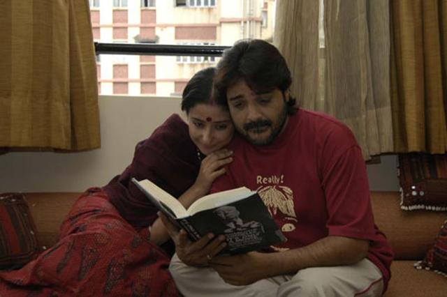 Manisha’s first Bengali film, Khela, was opposite Prosenjit. (Prosenjit.in) Manisha’s first Bengali film, Khela, was opposite Prosenjit. (Prosenjit.in)