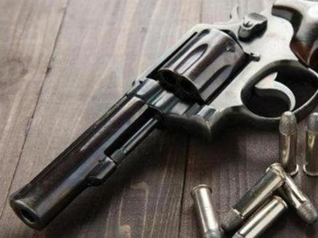 Investigations by the MP police STF between 2010 and 2015 revealed that around 1000 Sikligars were in business of making revolvers, semi-automatic pistols and carbines in Dhar, Barwani, Khargone and Khargone. (Shutterstock Image) Investigations by the MP police STF between 2010 and 2015 revealed that around 1000 Sikligars were in business of making revolvers, semi-automatic pistols and carbines in Dhar, Barwani, Khargone and Khargone. (Shutterstock Image)